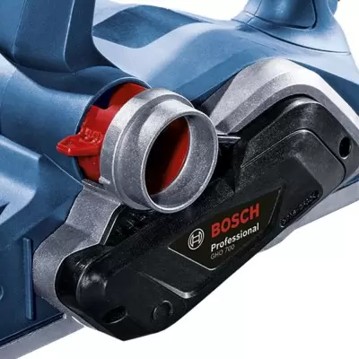 Cepillo eléctrico 3 1/4" 700W Bosch GHO 700