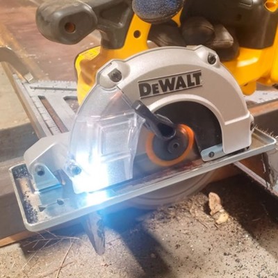Sierra Cortadora de Metal 20V (Sin Baterias / Sin cargador) Dewalt DCS373B