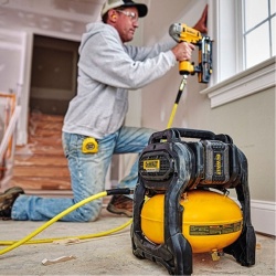 Compresor de Aire 60V 2.5 Gal 135 PSI Baretool Dewalt DCC2560T1