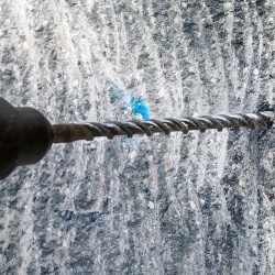 Broca SDS max-4 25 x 200 x 320mm para Concreto Bosch 2608.706.791-000