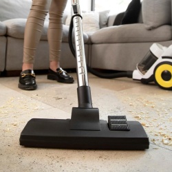 Aspiradora para Seco 1000W 1.5L Karcher VCL3 Cyclonic