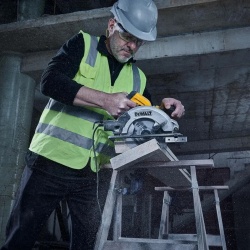 Sierra Circular 7 1/4" 1500W 5500 rpm Dewalt DWE5615-B2