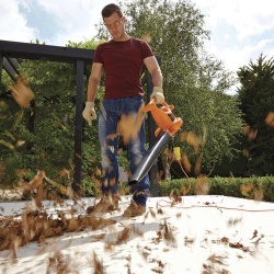 Sopladora / Aspiradora 2500W 3 en 1 Black + Decker BV25-B2