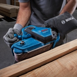 Lijadora de Banda 850W 75 x 533mm Bosch GBS 750