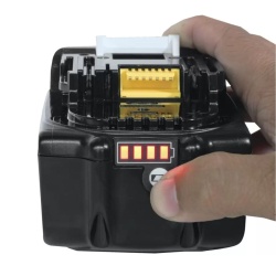 Batería de Ion de Litio 18V LXT 3.0Ah Makita BL1830B