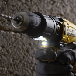 Taladro Perc 1/2" 20V Fatmax 2 Bat 119 Accs + Amoladora 4 1/2" 750W Stanley SCD711C1H-K2