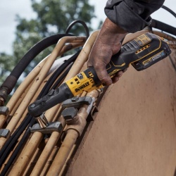 Ratchet 3/8" y 1/2" 20 V Brushless 102 Nm Baretool Dewalt DCF510B