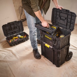 Caja para Herramientas 3 en 1 29" Stanley STST83319-1