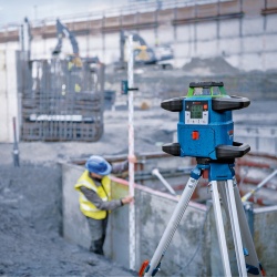 Nivel Láser 360° 18V Verde Bluetooth Bosch GRL 650 CHVG