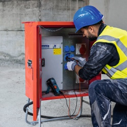 Multímetro Digital 1000V Bosch GDM 600-15