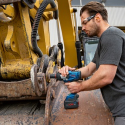 Llave de Impacto 3/4" 18V Biturbo 1600Nm Baretool Bosch GDS 18V-1600 HC