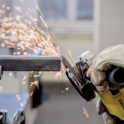 Disco de Desbaste 4 1/2" x 6mm x 7/8" para Metal Stanley STA0413