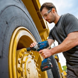 Llave de Im 3/4" 18V Brushless Inc 2 Bat. 8Ah y Carg. Bosch GDS 18V-1600 HC