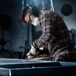 Disco de Vellón 4 1/2" x 7/8" Grueso para Metal y Acero Inoxidable Bosch Expert 2608.901.265-000