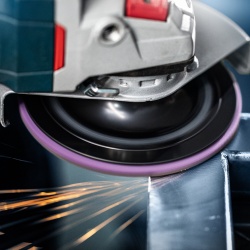 Disco de Vellón 4 1/2" x 7/8" Muy Fino para Metal y Acero Inoxidable Bosch Expert 2608.901.267-000