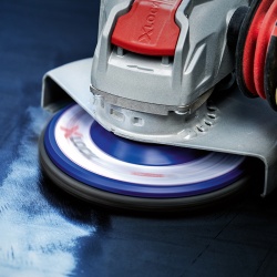 Disco de Vellón 5" X-Lock para Metal y Acero Inoxidable Bosch 2608.621.833-000