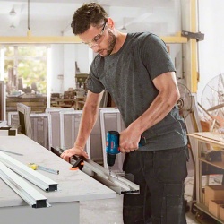 Taladro Atornillador 3/8" 12V 30Nm GSR 120-LI + Set de Accesorios Bosch