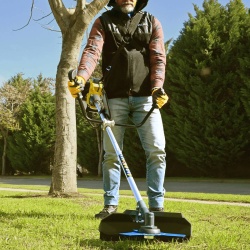 Desmalezadora a Combustión 2T 52 CC 1.9 Hp Niwa DNW52