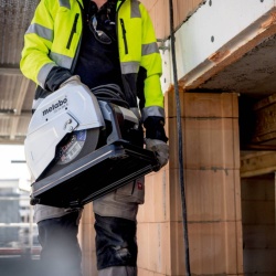 Tronzadora de Metales 14" 2300W 3700 Rpm Metabo CS 22-355 601786000