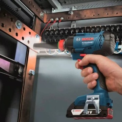 Amol Ang 5" 18V GWS 180-LI + Rotomartillo Sds-Plus 18V 2J Baretool GBH 180-LI + Llave de Imp 1/2" 18V 180 Nm GDX 180-LI Bosch