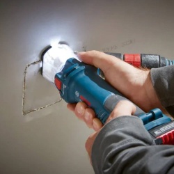 Herramienta de Corte 18V GCU 18V-30 Bosch 0601.9K8.000-000