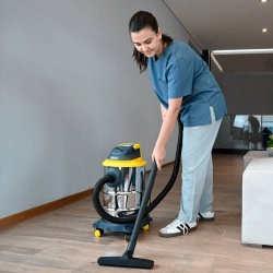 Aspiradora Seco / Humedo 1000W 15L Niwa LANW-1015I