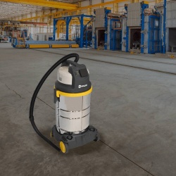 Aspiradora Seco / Humedo 1600W 30L Niwa LANW-16301I