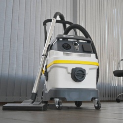 Aspiradora Seco / Humedo 1600W 30L Niwa LANW-16301PW