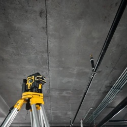 Nivel Laser Combinado 45 Metros Color Verde Dewalt DCLE14201GB