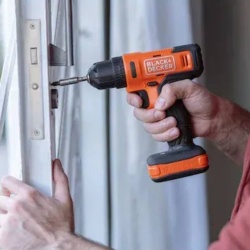 Taladro Percutor 12V 3/8" 900 Rpm + 17 Accesorios Black+Decker BCD712VHD-B2